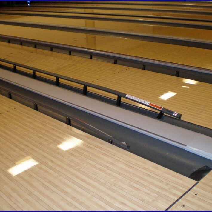 Bankshot Manual Bumper Rails | Brunswick Bowling
