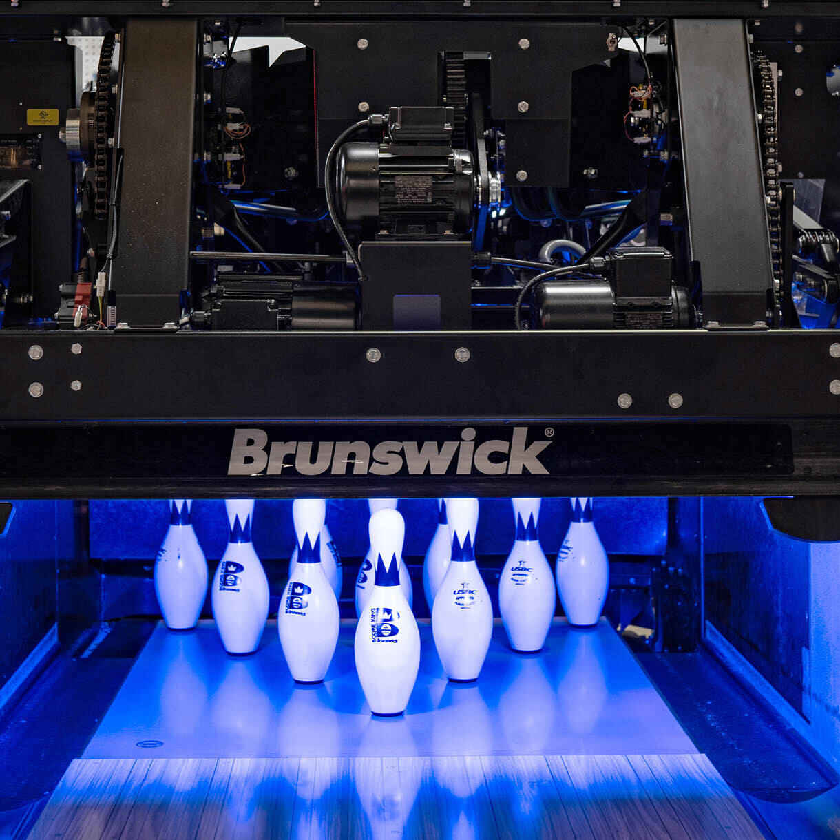 GS NXT Pinsetter Brunswick Bowling