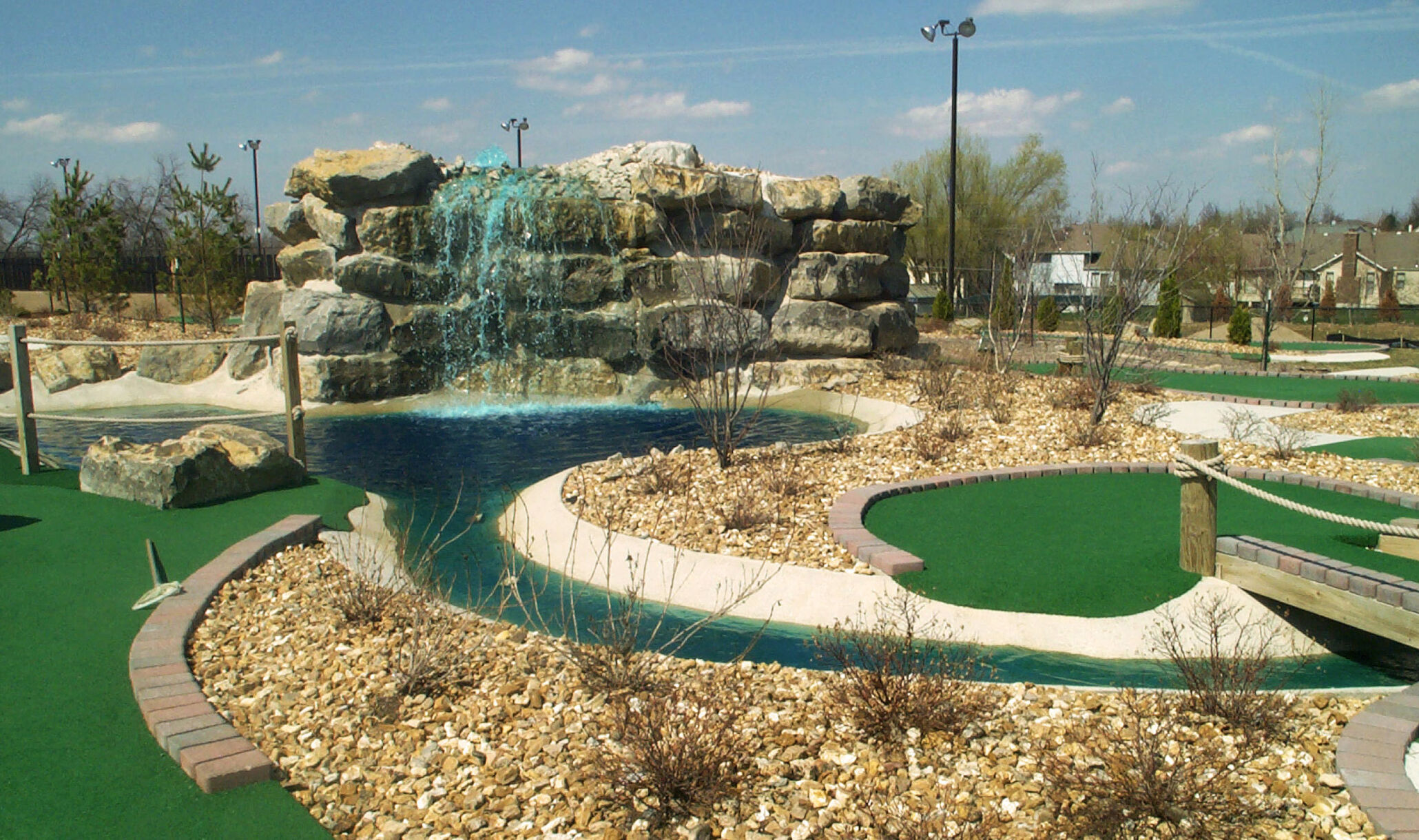 Aaron's Family Fun Center - Belton Mo - Mini Golf-3