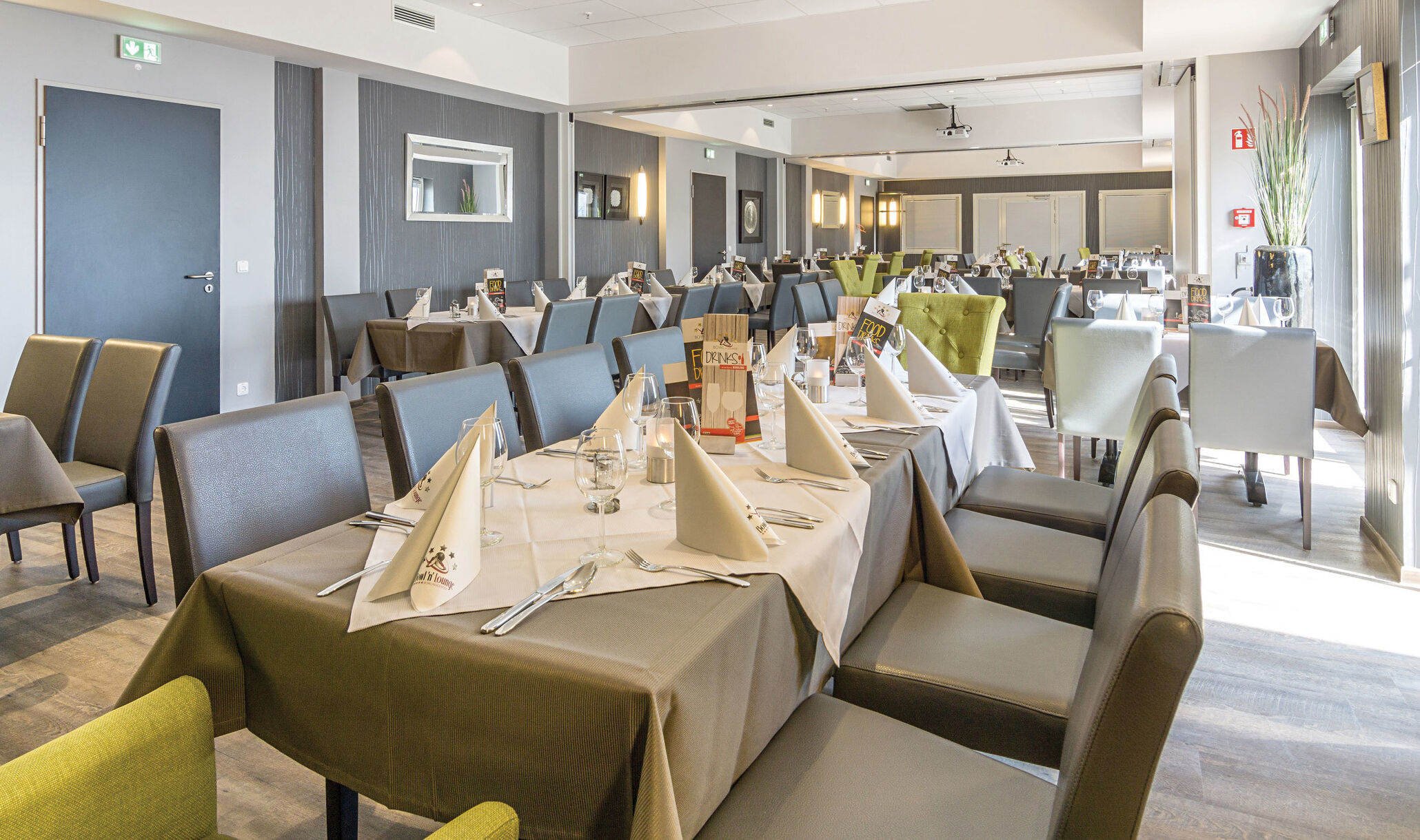 Bowl-N-Lounge - Niedertier, Germany - Formal Restaurant-2