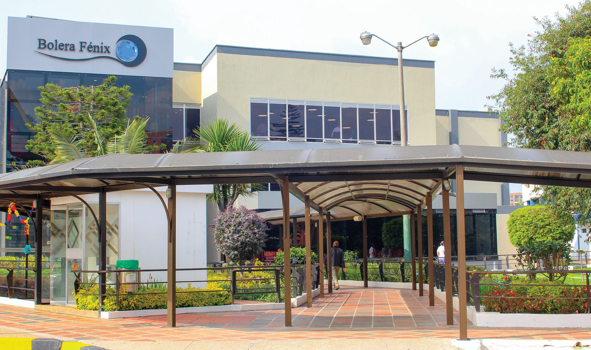 Circulo de Suboficiales, Bogota, Colombia - Bolera Fenix Entrance-1