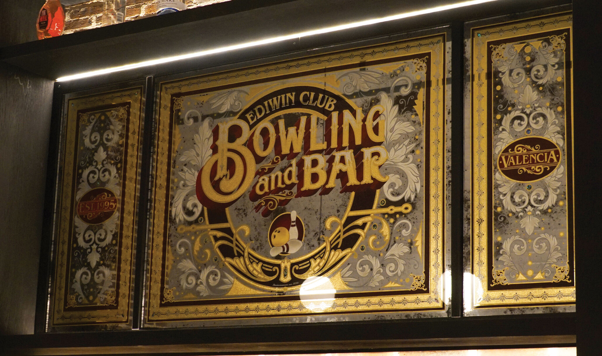 Ediwin Bowling Club - Paterna, Spain - Bar signage-1