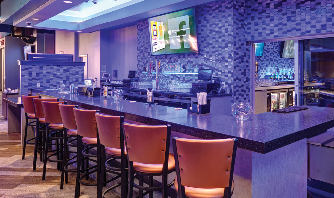 Harrah's Cherokee Casino Resort - Cherokee, NC - Bar area 2-2