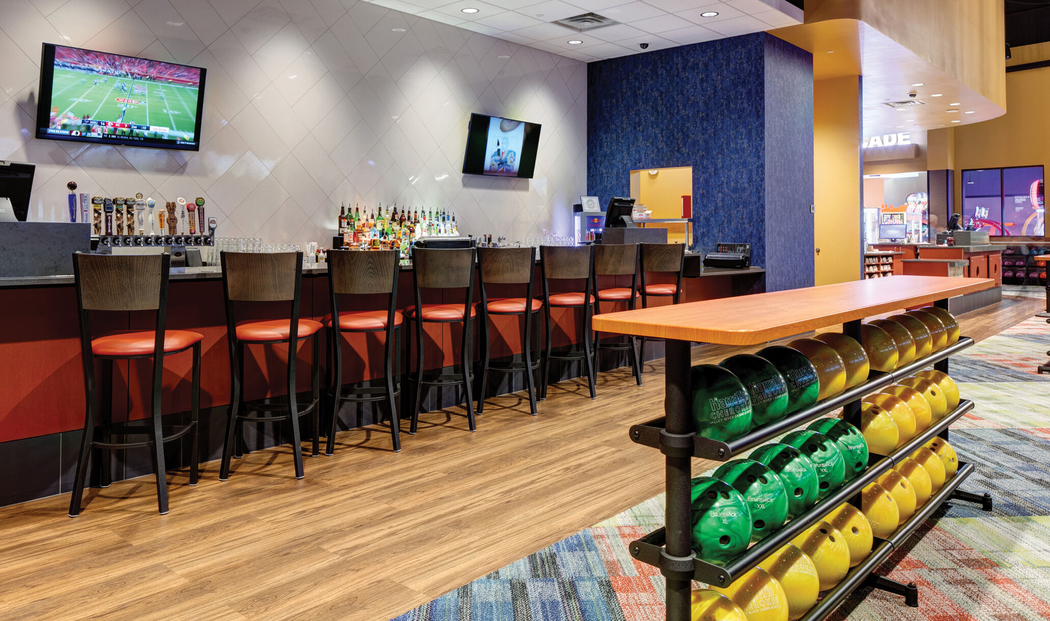 Harrah's Cherokee Valley River - Murphy, NC - Bar & Concourse-1