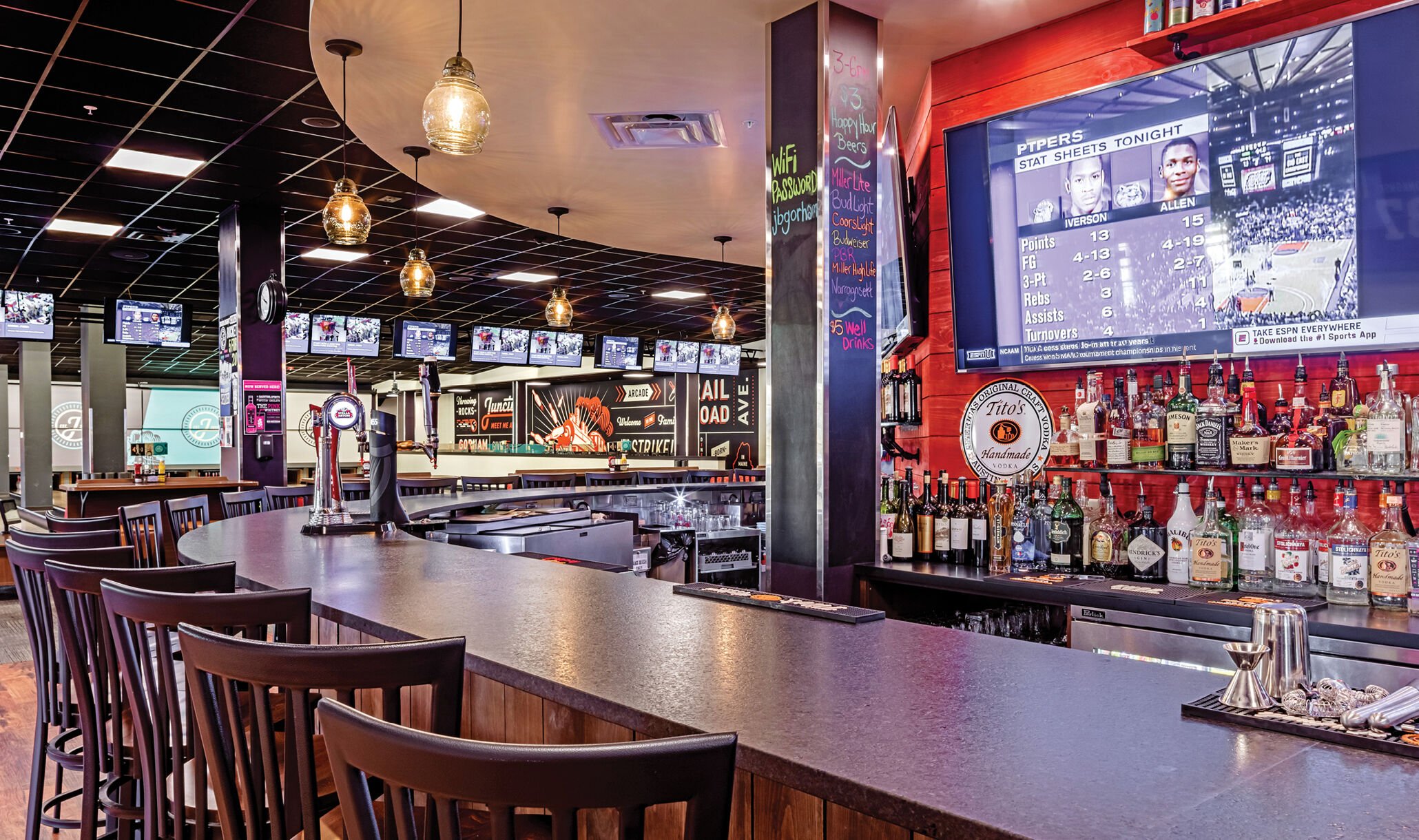 Junction Bowl, Gorham ME - Bar counter-3
