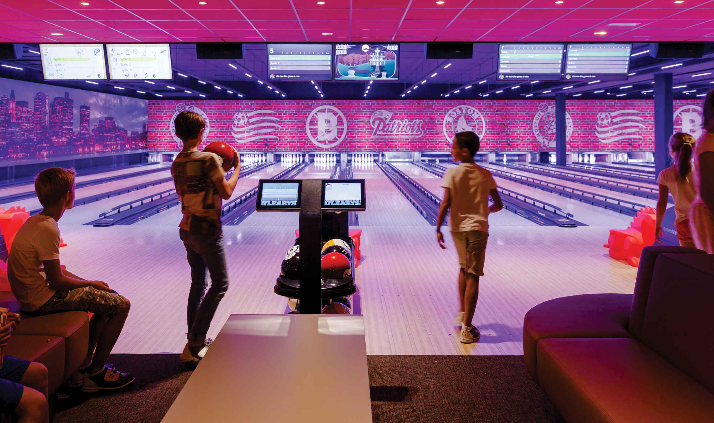 O'Leary's Brunswick Bowling