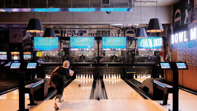 Discovering duckpin bowling 