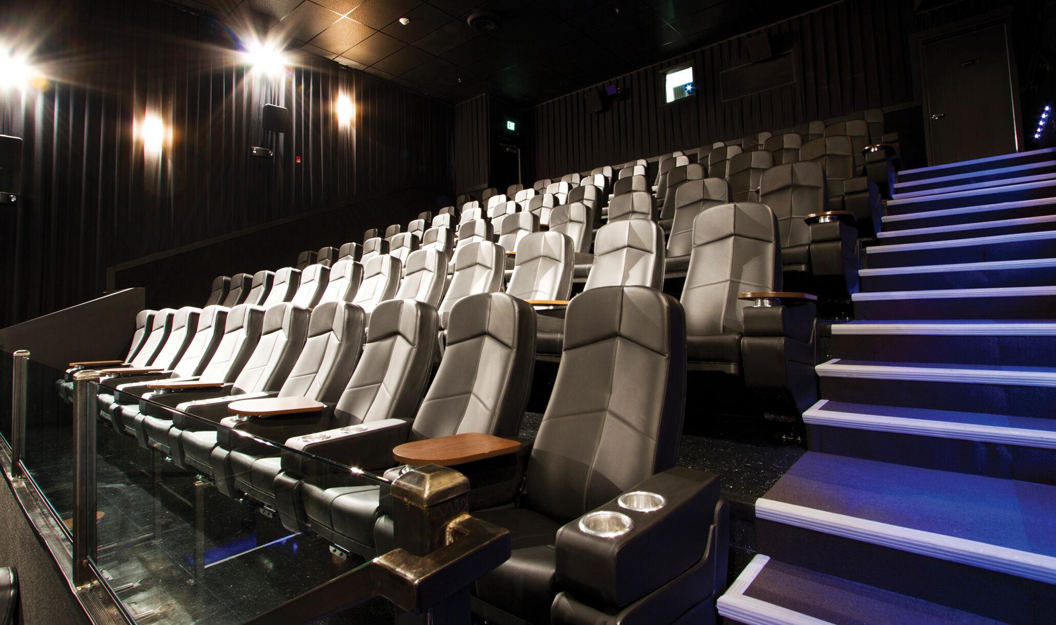 Foundry Cinema Bowl - Fraser, CO - Movie Theater-2