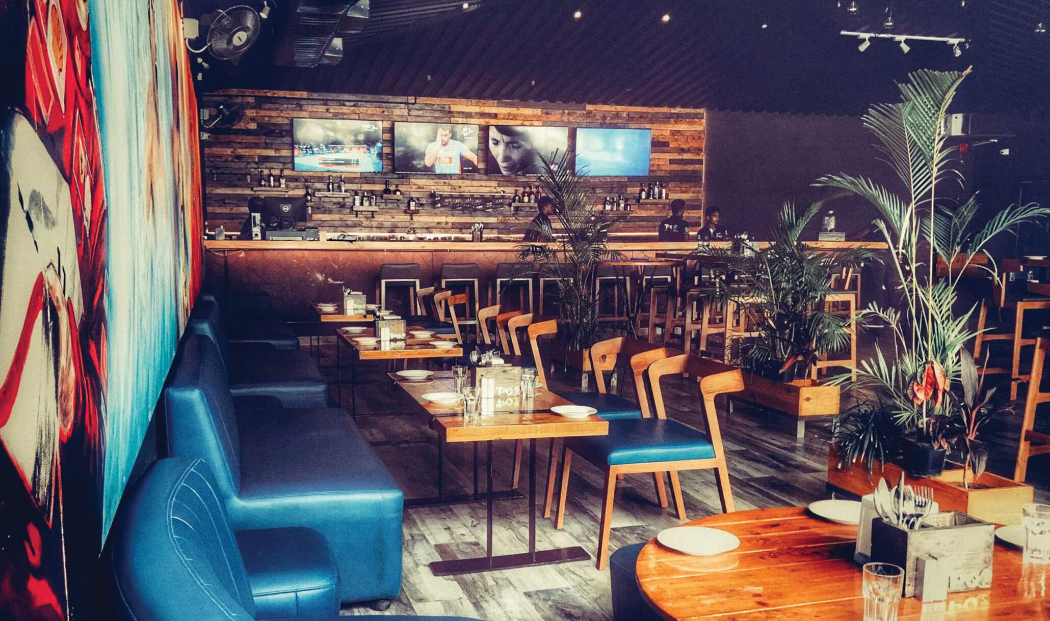 Torq03 - Bengaluru, India - Restaurant Seating-1