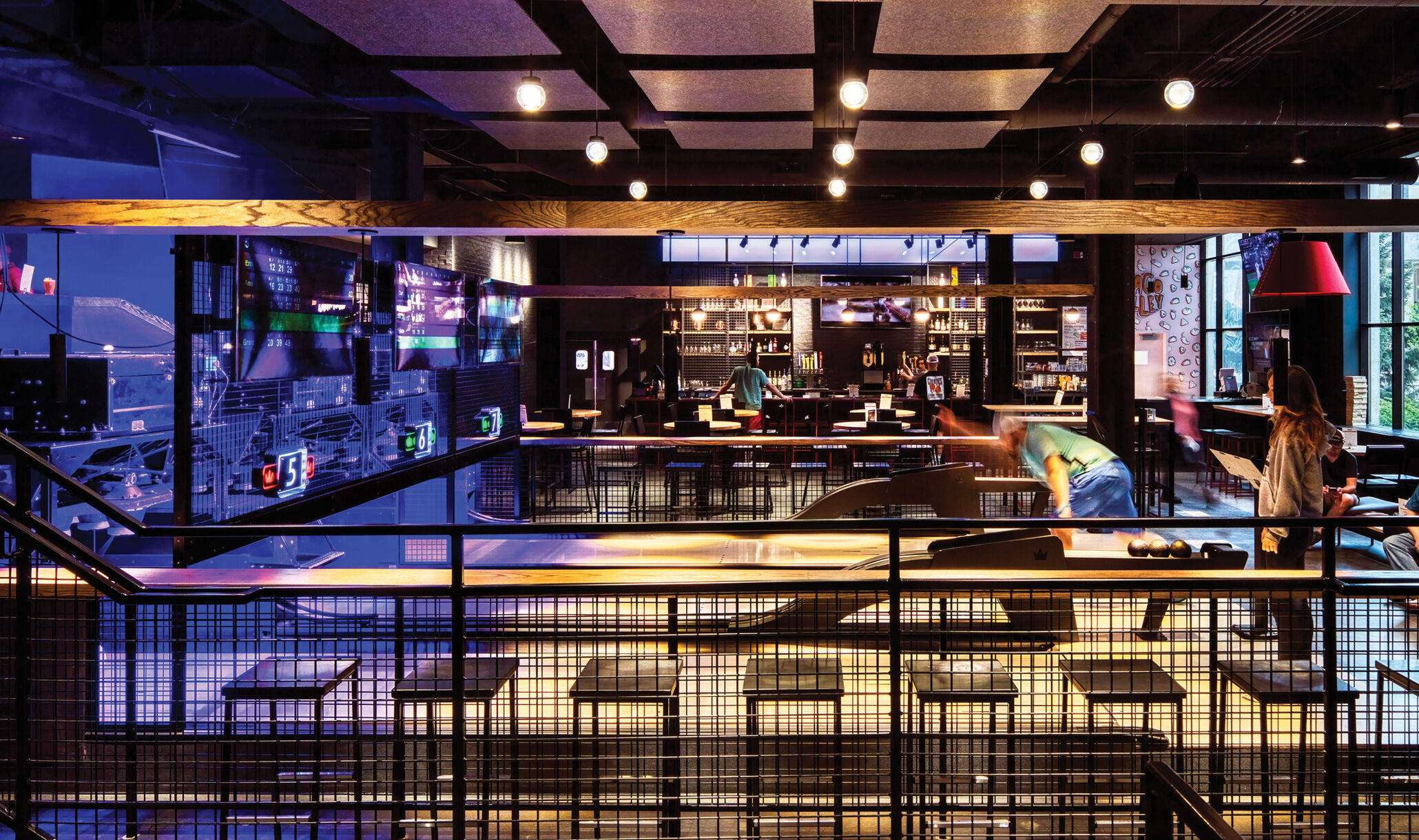 Woodrows, Grand Rapids, MI - Bowlers Bowling-2